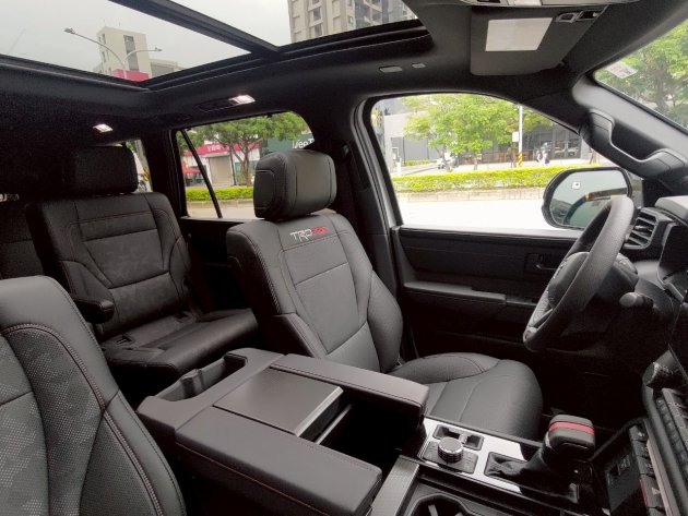 Toyota Sequoia TRD Pro  2025 規格 3