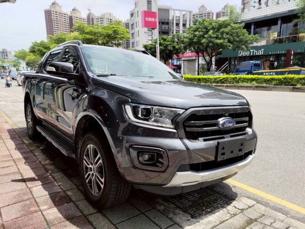 2020 FORD Ranger  灰色 2.0L Bi-Turbo 柴油四缸雙渦輪＋10速手自排
