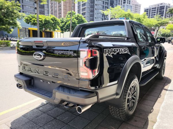 總代理 2025 Ranger Raptor 小猛禽 喜歡請洽店內人員 03-3603185*15